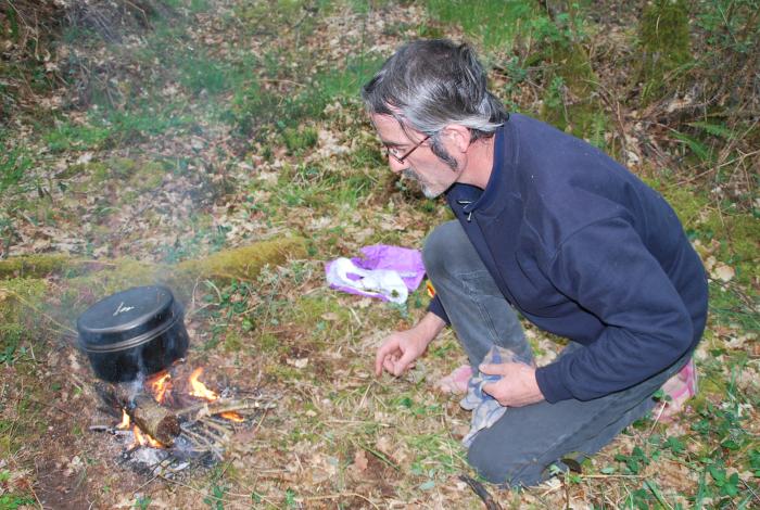 Gilles News 37 1_06_10 invisible